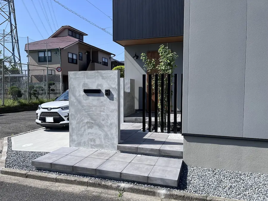 枕木 駐車場 門周り 目隠し アクセント