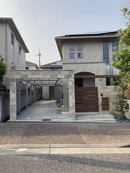 複数台駐車の動線を整理した外構のイメージ
