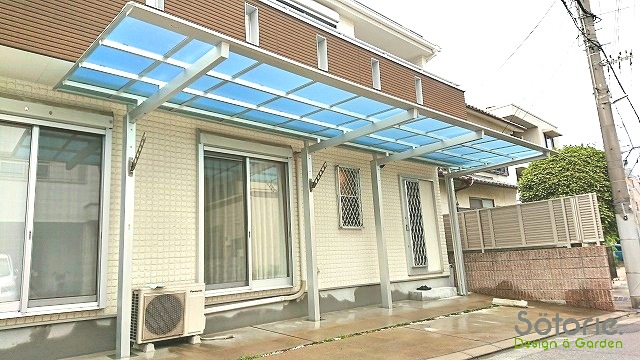 車を守る為の屋根設置後