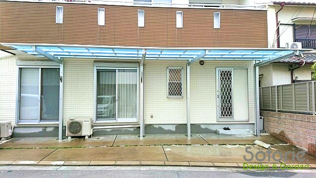車を守る為の屋根設置後
