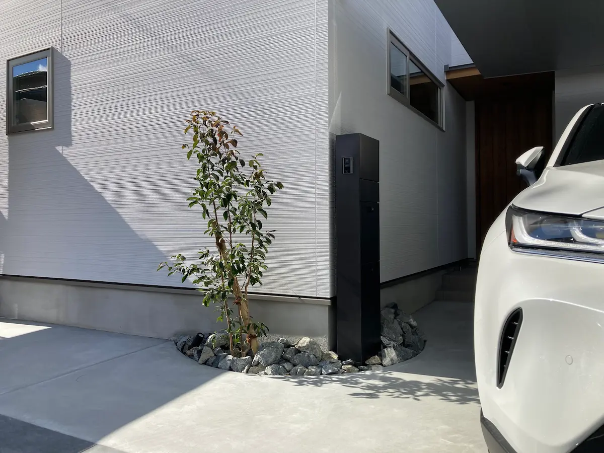 シンプル 機能門柱 施工例