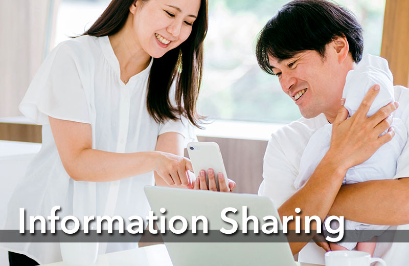 職人さんが持つ様々なプロの技を見て、色々なことを聞いてください。